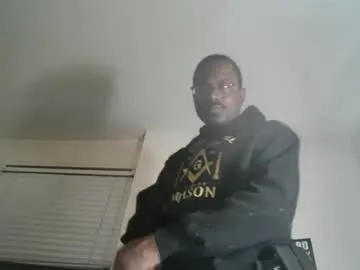 realtryit – webcam model profile photo Image 4