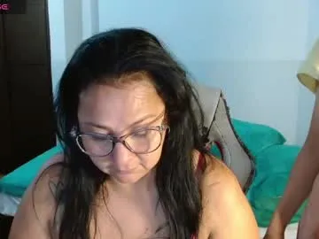 petites_perles – webcam model profile photo Image 10