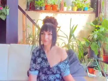 petites_perles – webcam model profile photo Image 10