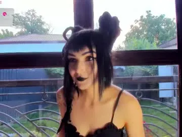 petites_perles – webcam model profile photo Image 3