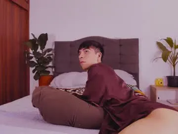 petites_perles – webcam model profile photo Image 10