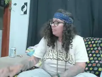 angel_face_devil_mind – webcam model profile photo Image 15