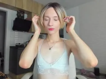 pop__eye – webcam model profile photo Image 17