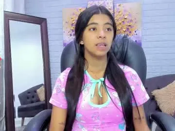 vestaszanto – webcam model profile photo Image 18