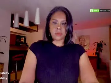 lina_kriss – webcam model profile photo Image 2