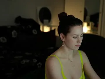 isabel_millher – webcam model profile photo Image 7