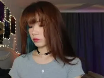 lucretiaburnaugh – webcam model profile photo Image 6