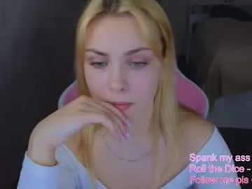 erikabee – webcam model profile photo Image 2