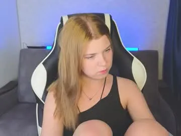 your_dolls – webcam model profile photo Image 5