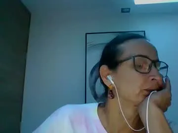 loving_ladies – webcam model profile photo Image 16