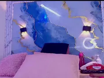 loreeluben – webcam model profile photo Image 3