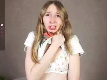 islanublar – webcam model profile photo Image 18