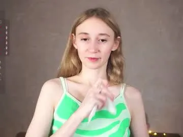 islanublar – webcam model profile photo Image 9