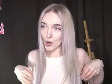 brendelle – webcam model profile photo Image 13