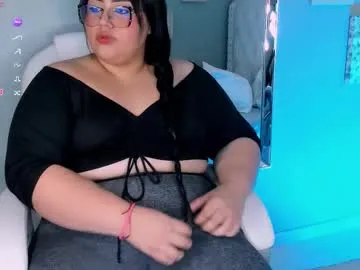 kat2025 – webcam model profile photo Image 14