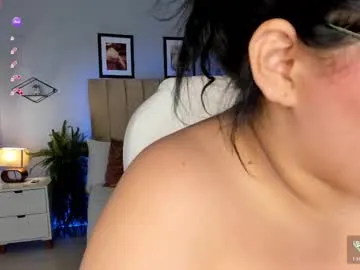 kat2025 – webcam model profile photo Image 5