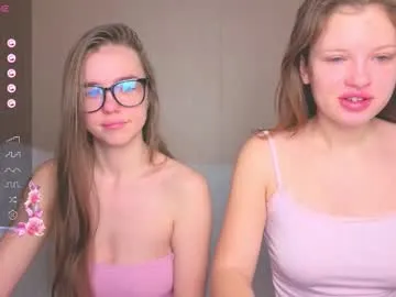 oliviabr0wn – webcam model profile photo Image 2