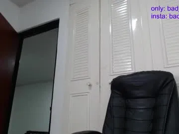 miya_shake – webcam model profile photo Image 17