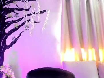 carolinedream_ – webcam model profile photo Image 13