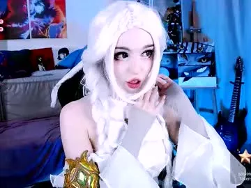 ewagreen – webcam model profile photo Image 13