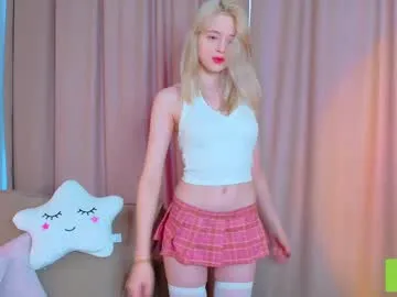 solosara8 – webcam model profile photo Image 4