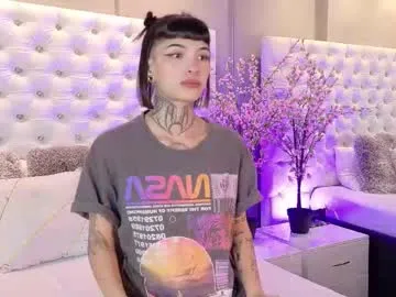 ewagreen – webcam model profile photo Image 11