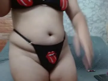 playussoftly – webcam model profile photo Image 9