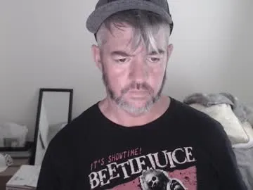 quyenkjos – webcam model profile photo Image 2