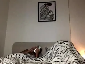 sexy_hot_friends_ – webcam model profile photo Image 5