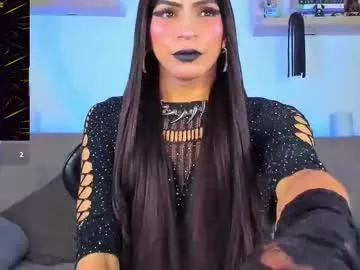 e_vvv_a – webcam model profile photo Image 11