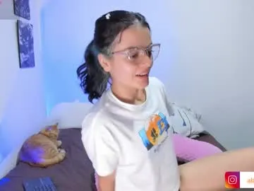 brandywhite – webcam model profile photo Image 8