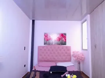 loving_ladies – webcam model profile photo Image 15