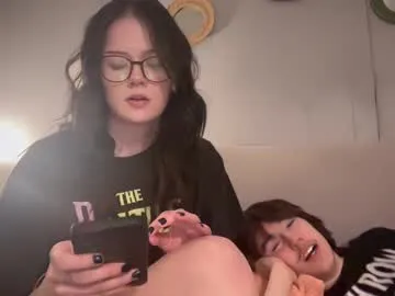 luisabaker – webcam model profile photo Image 2