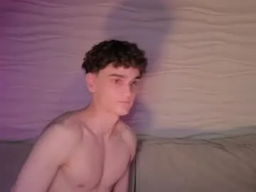 lilly_colins – webcam model profile photo Image 13