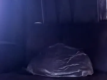 nympho_nathy_sophi – webcam model profile photo Image 2