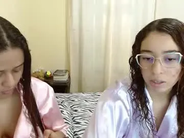 your_dolls – webcam model profile photo Image 4