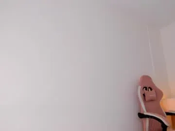 anabel054 – webcam model profile photo Image 3