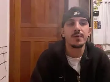 wet_dreamm22 – webcam model profile photo Image 8