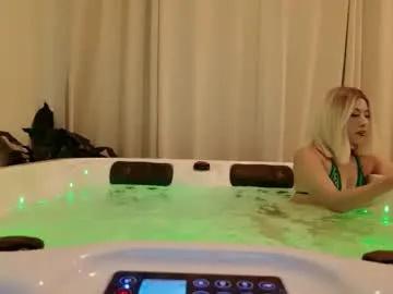 petites_perles – webcam model profile photo Image 14