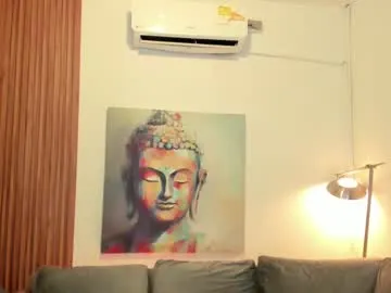 alice_edward – webcam model profile photo Image 18