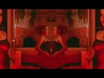 loving_ladies – webcam model profile photo Image 19