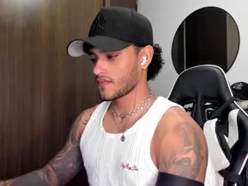 peachylina – webcam model profile photo Image 11