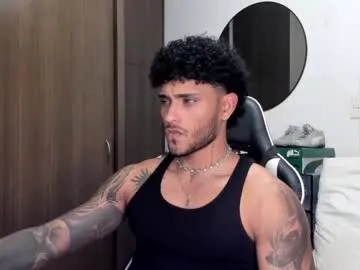 peachylina – webcam model profile photo Image 13