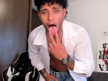 peachylina – webcam model profile photo Image 16