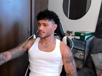 peachylina – webcam model profile photo Image 3