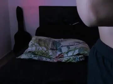 little_sharol – webcam model profile photo Image 17