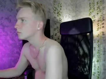 tina_mayway – webcam model profile photo Image 4