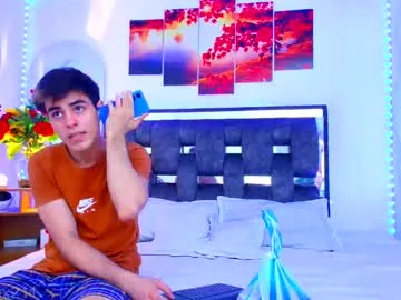 loving_ladies – webcam model profile photo Image 4