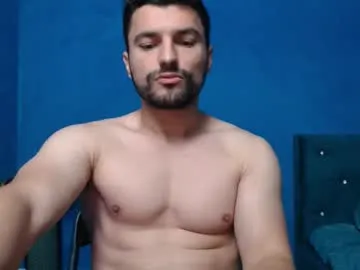 crimsonkitten – webcam model profile photo Image 16