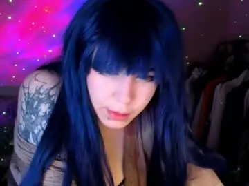 evelyn_evyy – webcam model profile photo Image 13